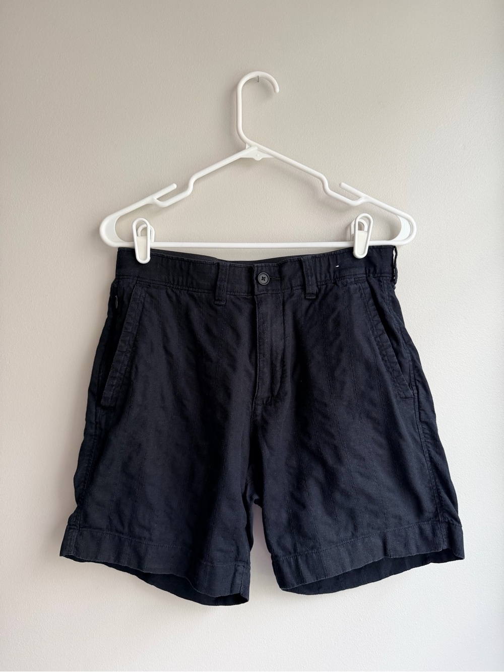 Abercrombie Men’s Black Textured Cotton Shorts